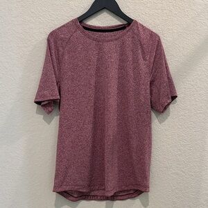 Lululemon Men's Heathered Red T-Shirt L fitted